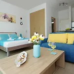 Coralli Beachfront 3*