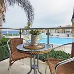 Coralli Beachfront 3*