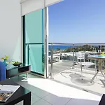 Coralli Beachfront Aparthotel 3*