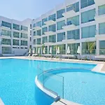 Aparthotel Coralli Beachfront