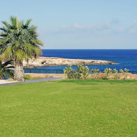 شقة فندقية Coralli Beachfront بروتاراس