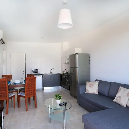Apart Otel Coralli Beachfront Protaras