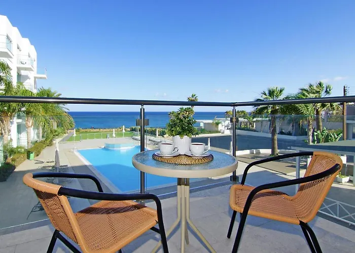 Coralli Beachfront 3*