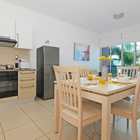 Coralli Beachfront Aparthotel