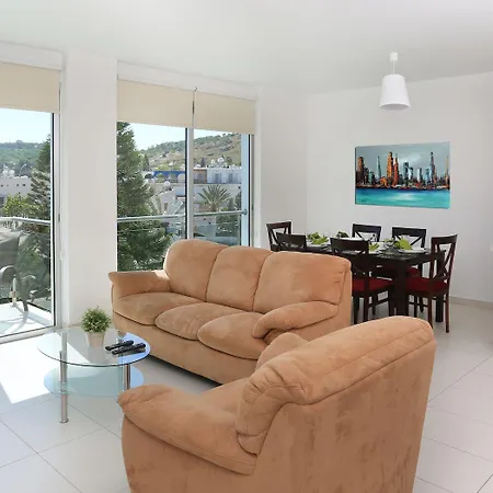 Coralli Beachfront Aparthotel 3*