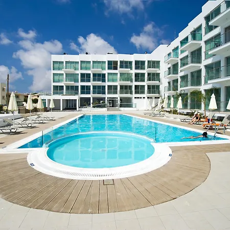 Coralli Beachfront Aparthotel Protaras