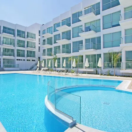 Aparthotel Coralli Beachfront