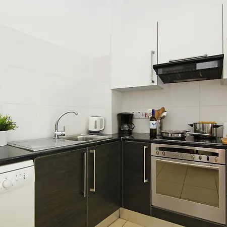 Coralli Beachfront Aparthotel 3*