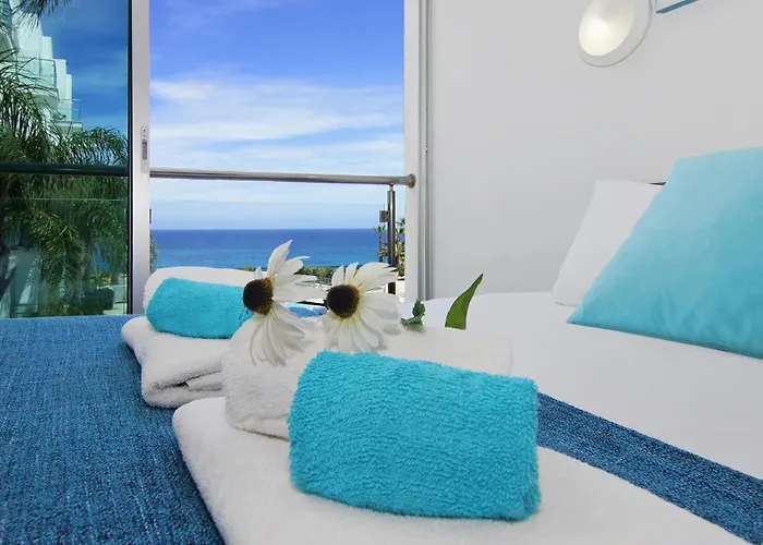 Coralli Beachfront Ξενοδοχείο με διαμερίσματα Πρωταράς