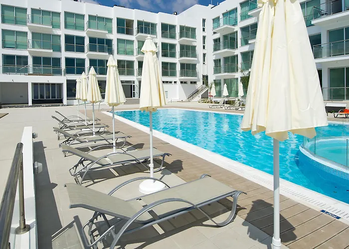 Coralli Beachfront Ξενοδοχείο με διαμερίσματα