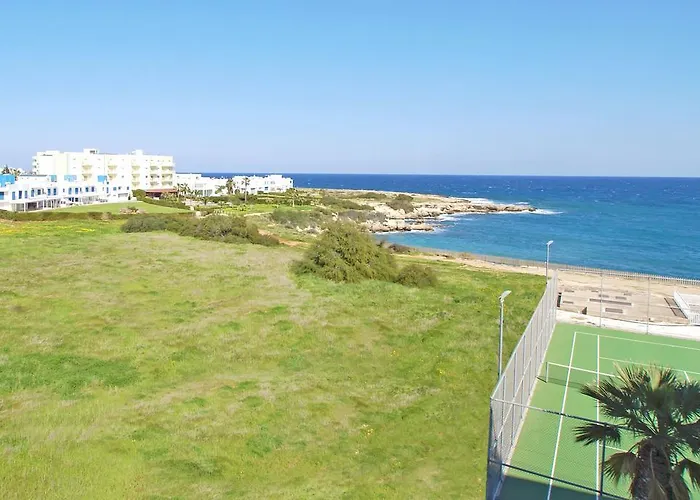 Coralli Beachfront 3* Πρωταράς