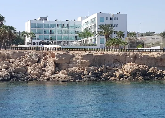Coralli Beachfront 3* Πρωταράς