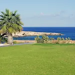 Hotel apartamentowy Coralli Beachfront Protaras