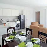 Hotel apartamentowy Coralli Beachfront