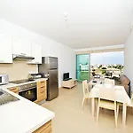 Hotel apartamentowy Coralli Beachfront 3*
