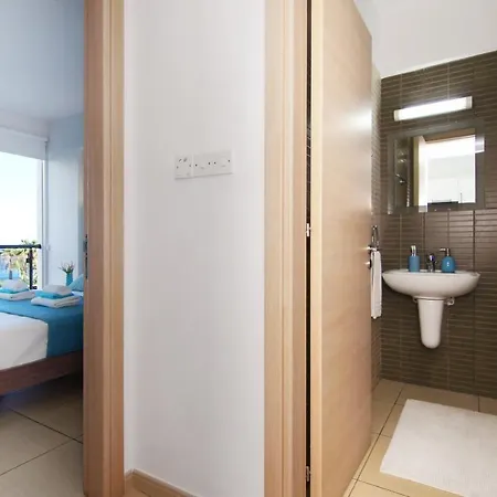Apartahotel Coralli Beachfront Protaras