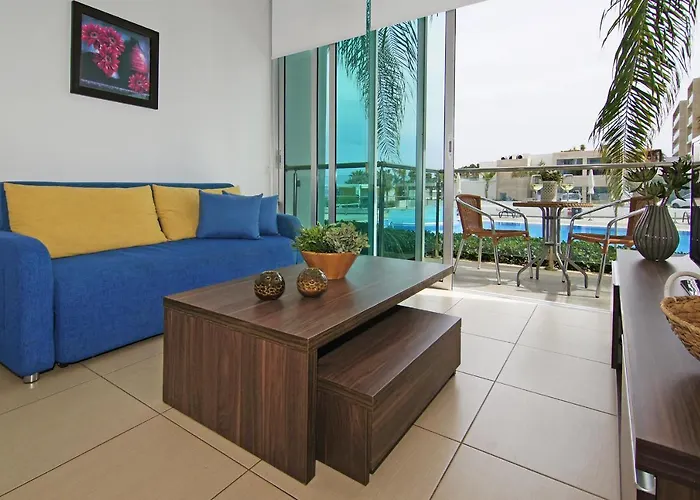 Coralli Beachfront Aparthotel Protaras